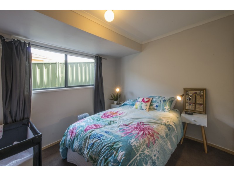 18 ELIZABETH PARADE, Tura Beach NSW 2548