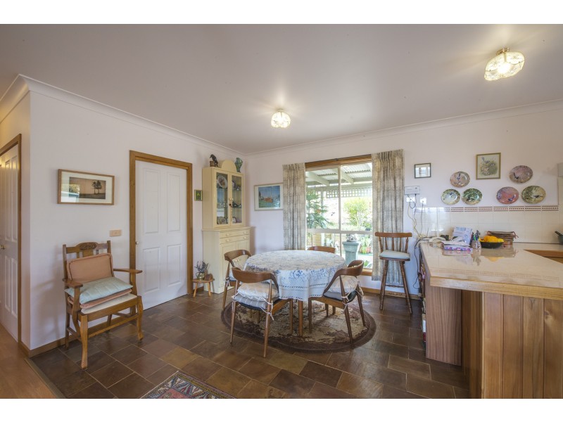 86 SOUTH WOLUMLA ROAD, South Wolumla NSW 2550