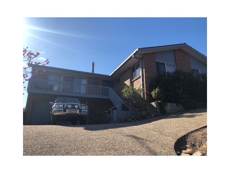 11 LAKEWOOD DRIVE, Merimbula NSW 2548