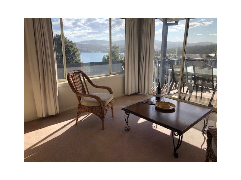 11 LAKEWOOD DRIVE, Merimbula NSW 2548