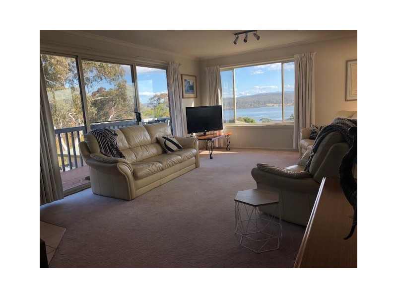 11 LAKEWOOD DRIVE, Merimbula NSW 2548