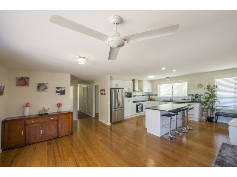 2 GEORGE STREET, South Pambula NSW 2549