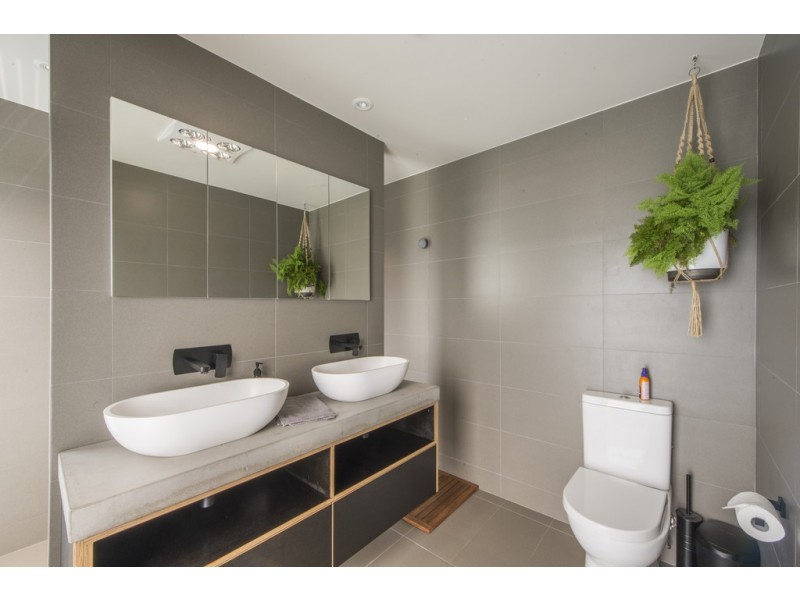 20 PITT STREET, South Pambula NSW 2549