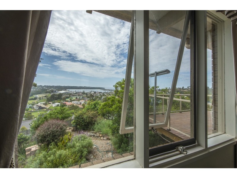 60-62 SAPPHIRE CRESCENT, Merimbula NSW 2548