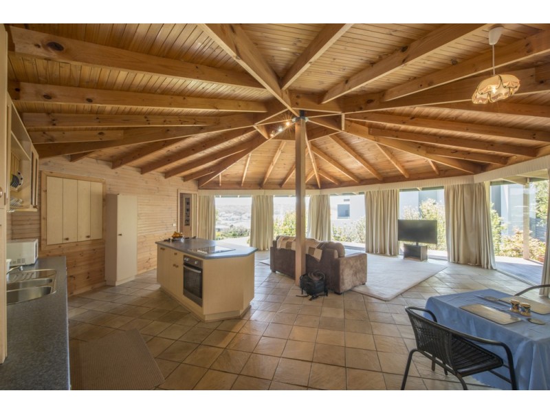 38 BOURNDA CIRCUIT, Tura Beach NSW 2548