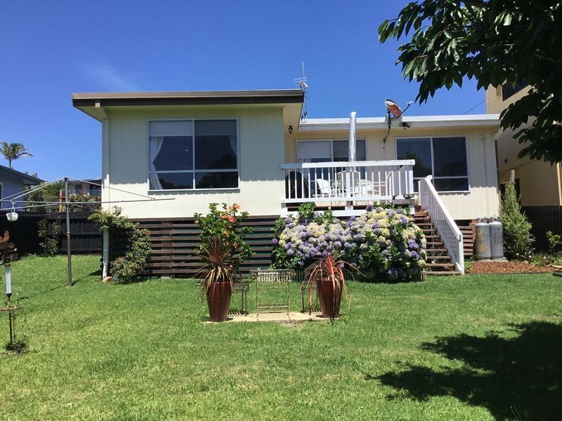 21 PAMBULA BEACH ROAD, Pambula Beach NSW 2549