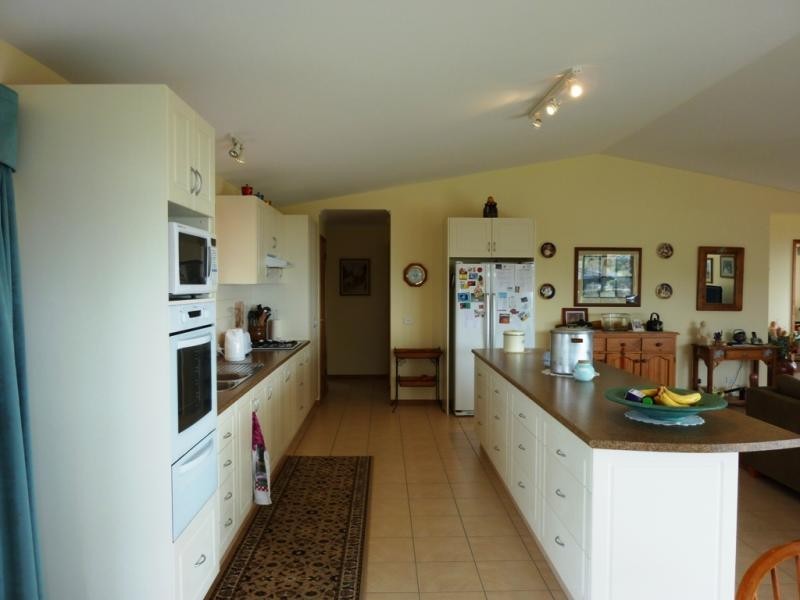 3 Kira Lani Court, Tura Beach NSW 2548