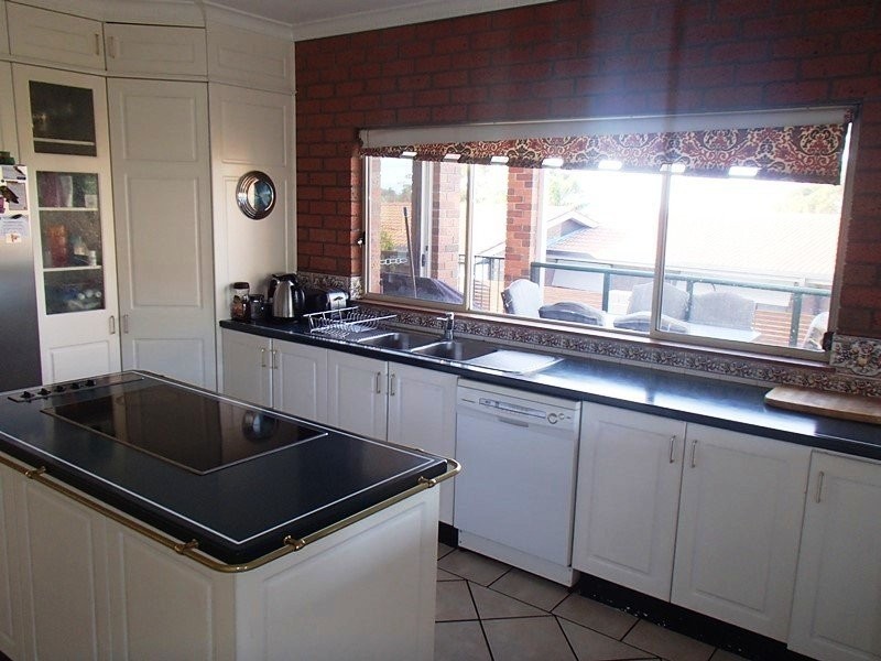 34 Pacific Way, Tura Beach NSW 2548