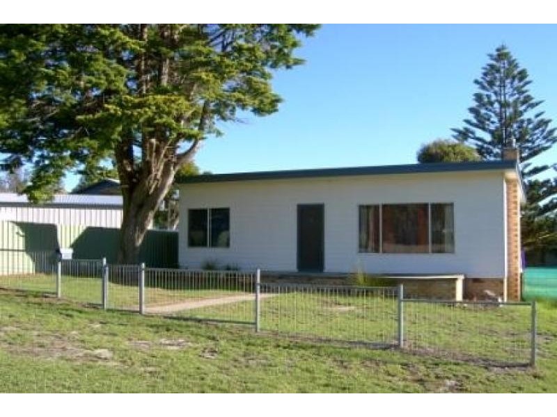 5 Apoona St, Merimbula NSW 2548