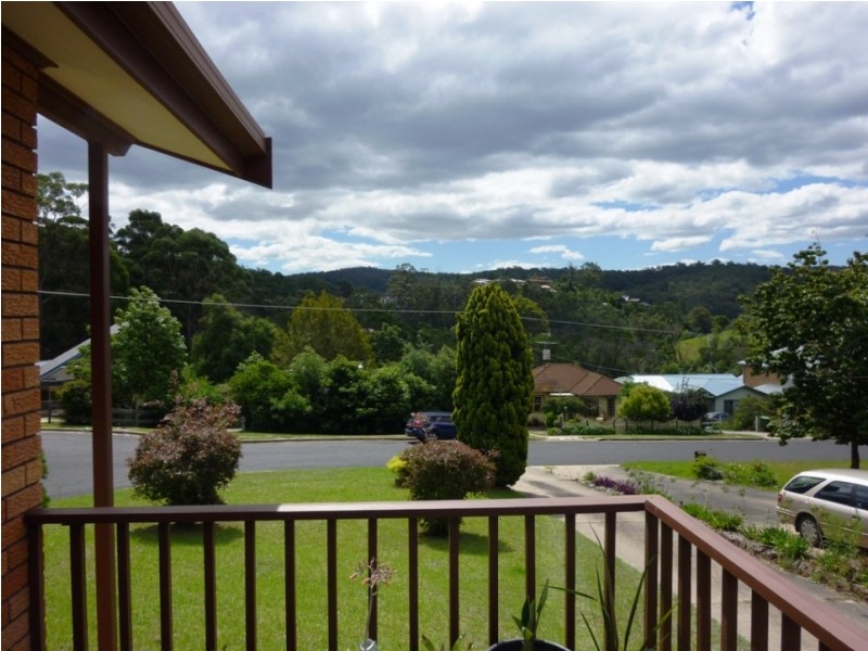 60 Kowara Crescent, Merimbula NSW 2548