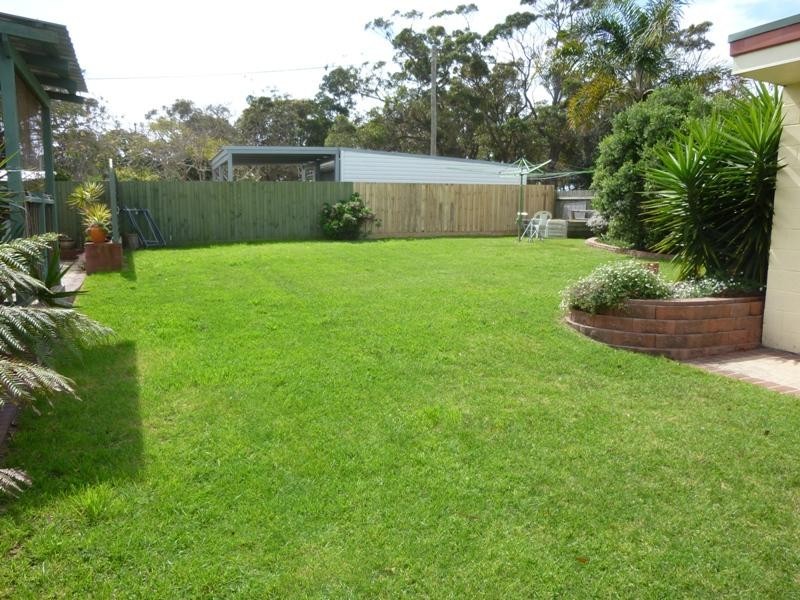 4 Wyeebo Street, Merimbula NSW 2548