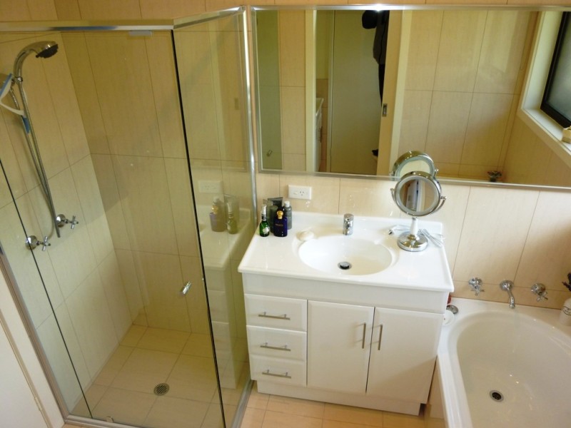 11 Hakea Place, Tura Beach NSW 2548