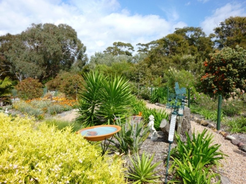 11 Hakea Place, Tura Beach NSW 2548