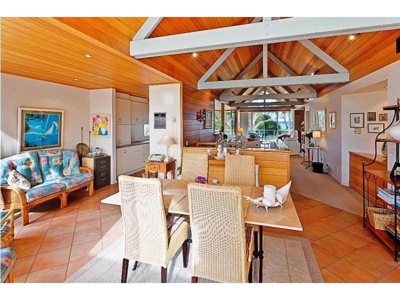 16 Ocean Drive, Merimbula NSW 2548