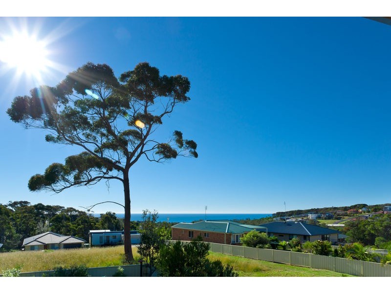 2/8 Krista Lee Court, Tura Beach NSW 2548