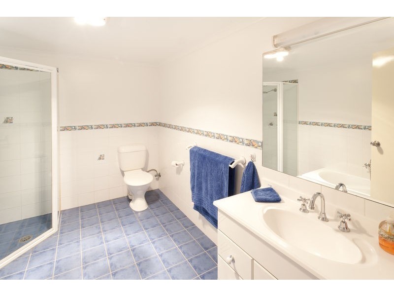 2/8 Krista Lee Court, Tura Beach NSW 2548