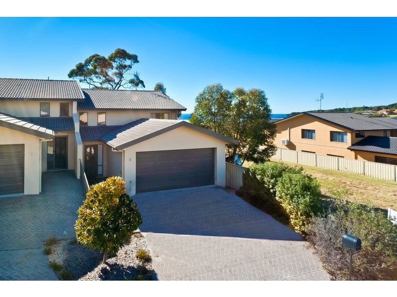 2/8 Krista Lee Court, Tura Beach NSW 2548