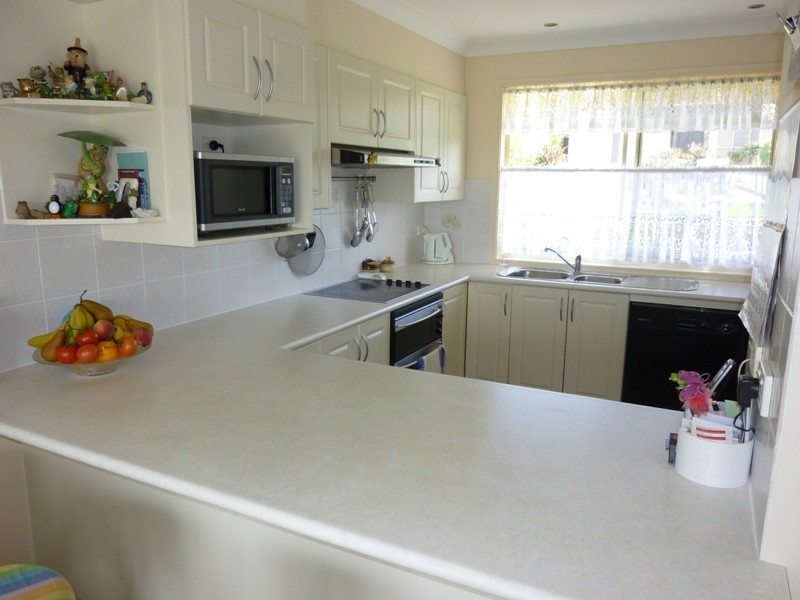 13 Bournda Circuit, Tura Beach NSW 2548