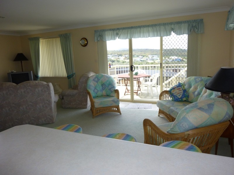 13 Bournda Circuit, Tura Beach NSW 2548