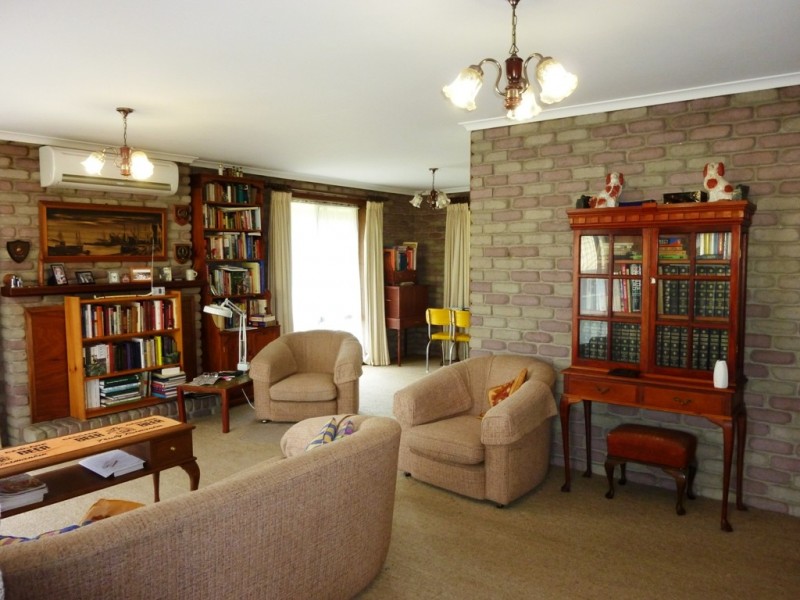 5 Idlewilde Crescent, Pambula NSW 2549