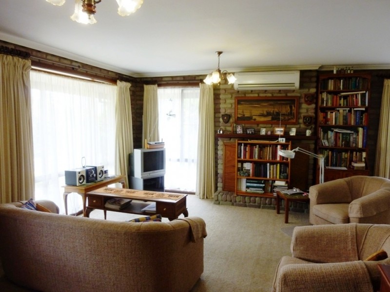 5 Idlewilde Crescent, Pambula NSW 2549