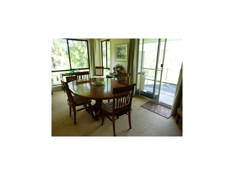 17 Settlers Rd, Greigs Flat NSW 2549