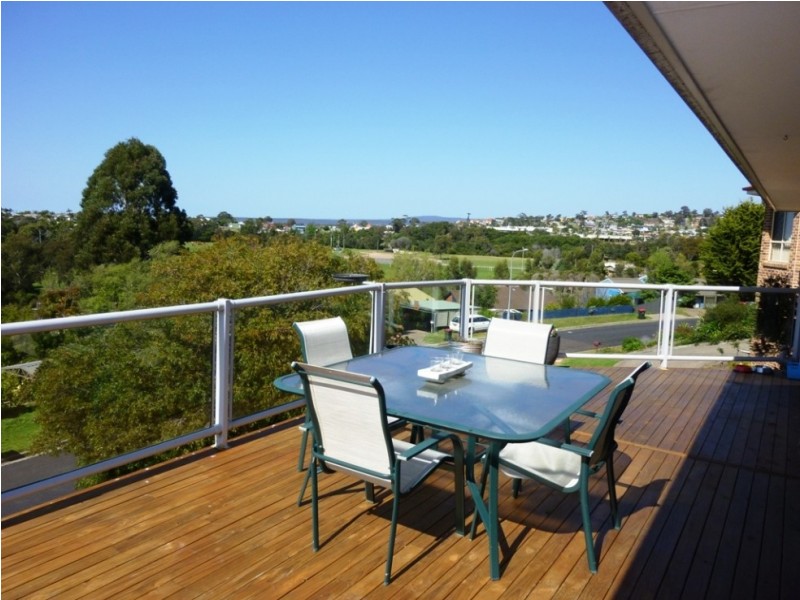 7 Garden Circle, Merimbula NSW 2548