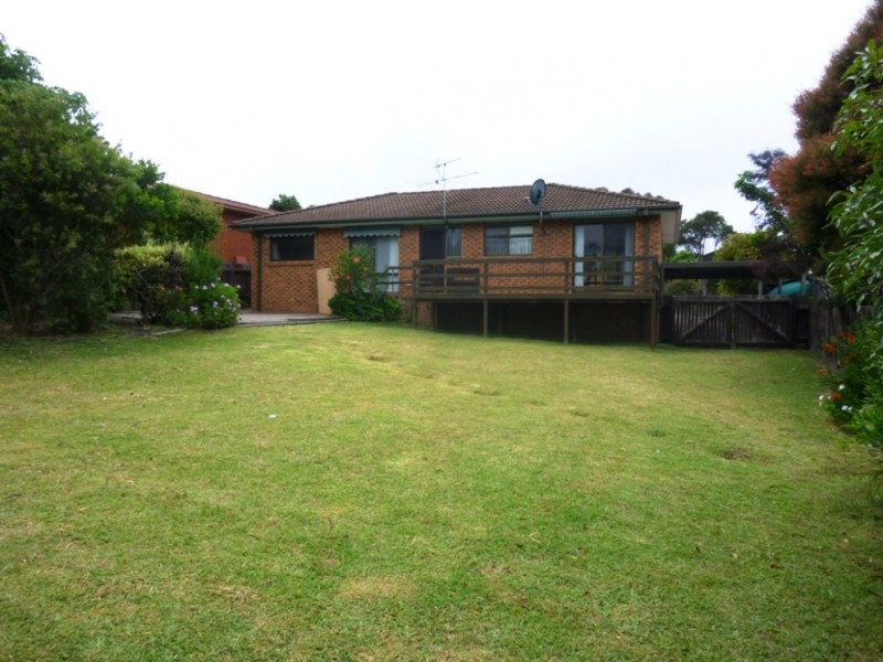 136 Golf Circuit, Tura Beach NSW 2548