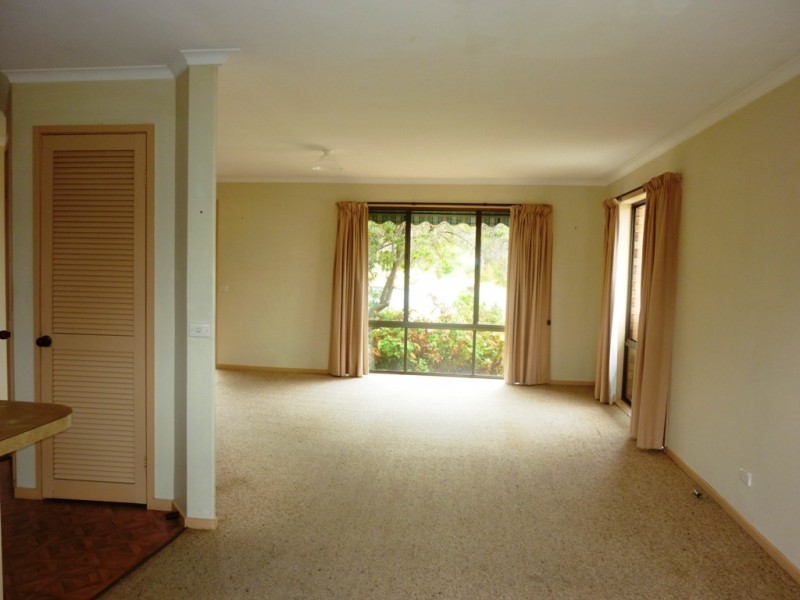 136 Golf Circuit, Tura Beach NSW 2548