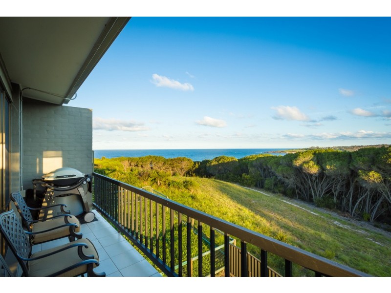 2/28 Surf Circle, Tura Beach NSW 2548