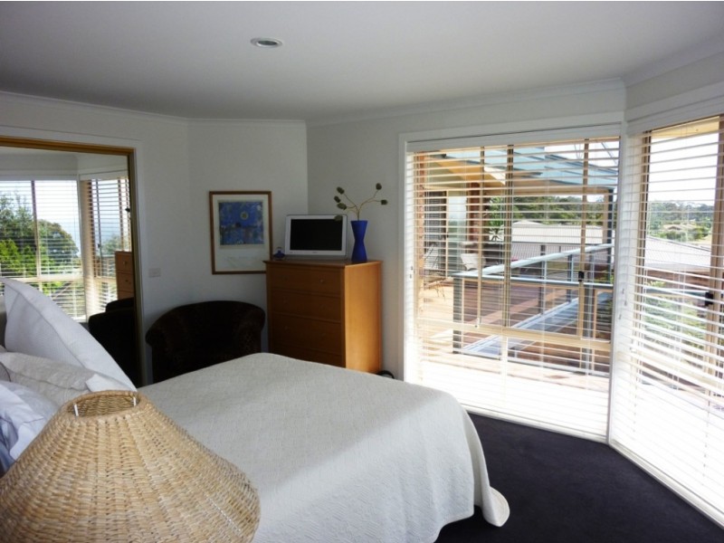 3 Melia Court, Tura Beach NSW 2548