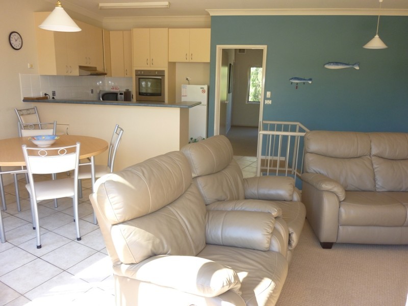 4/1 Ocean Drive, Merimbula NSW 2548
