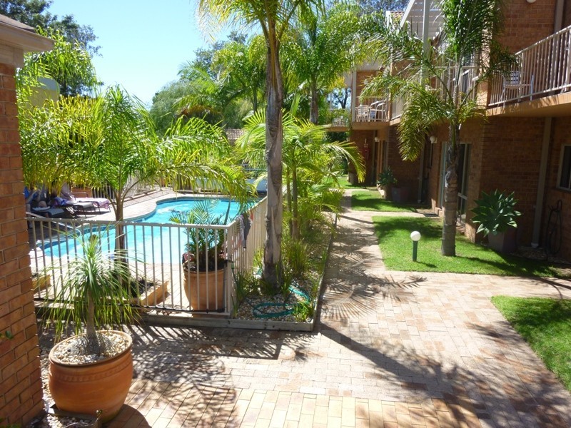 4/1 Ocean Drive, Merimbula NSW 2548