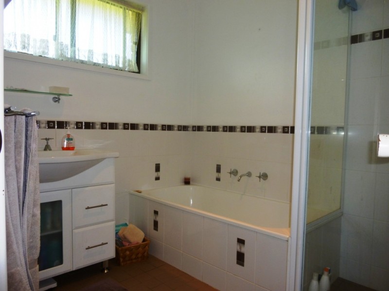 29 Kowara Crescent, Merimbula NSW 2548