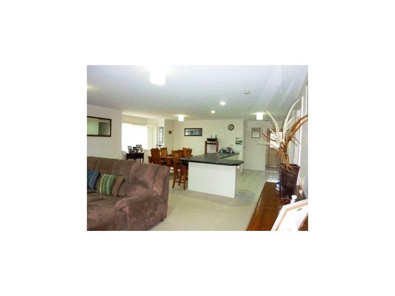 1/5 Banksia Court, Tura Beach NSW 2548