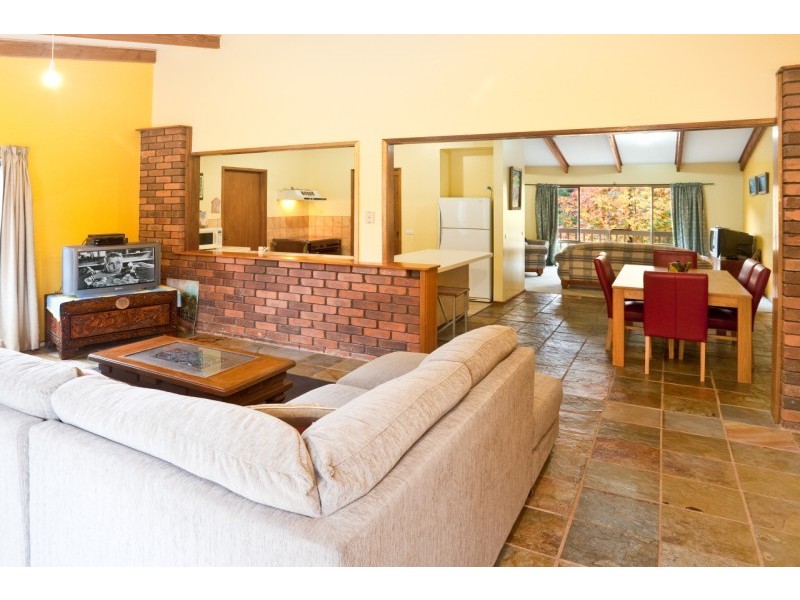 29 Berrambool Drive, Merimbula NSW 2548