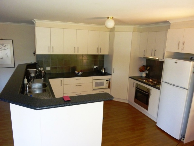 16B Elizabeth Parade, Tura Beach NSW 2548