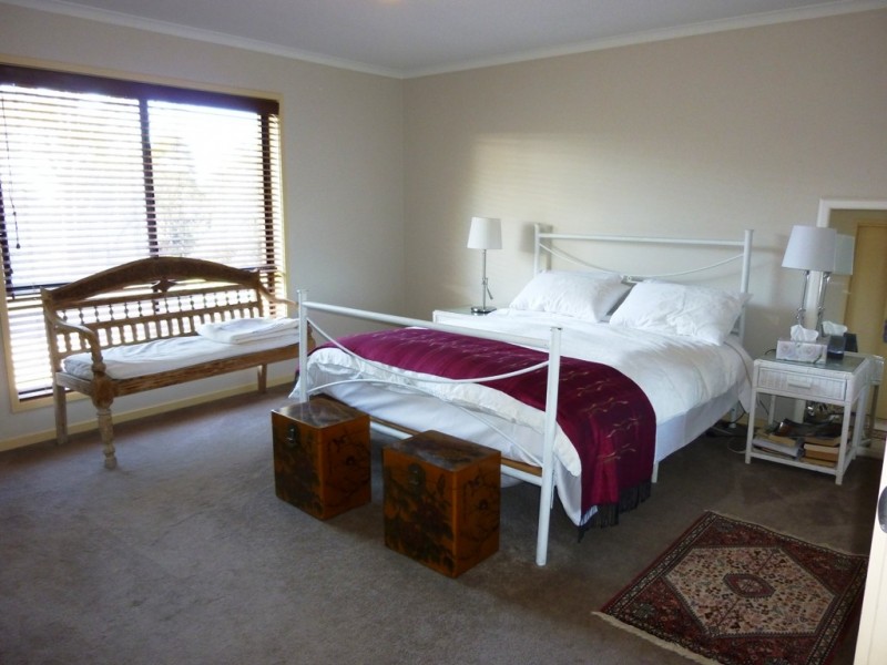 16B Elizabeth Parade, Tura Beach NSW 2548