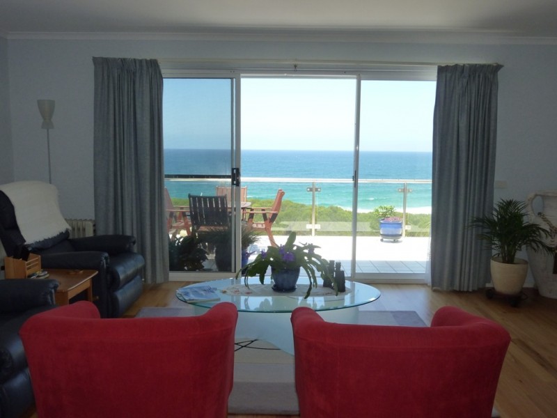 5/18 Surf Circle, Tura Beach NSW 2548