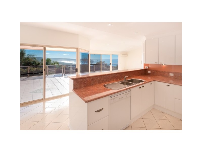 8 Seaview Place, Tura Beach NSW 2548