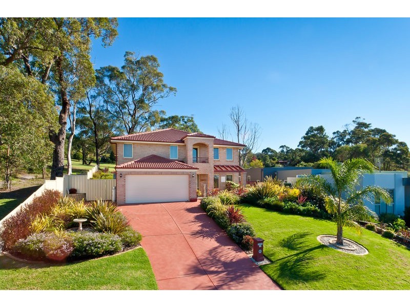 13 The Peninsula, Tura Beach NSW 2548
