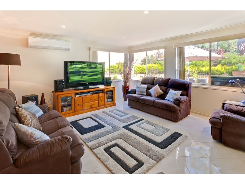 13 The Peninsula, Tura Beach NSW 2548