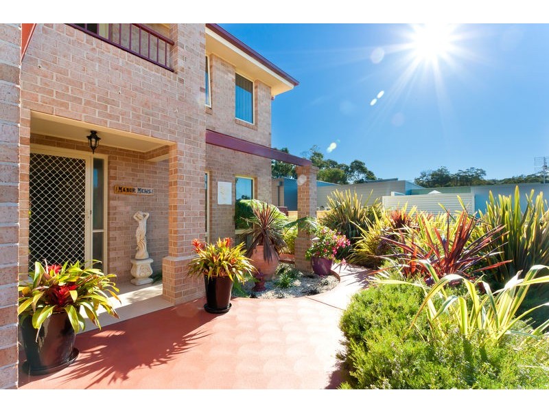 13 The Peninsula, Tura Beach NSW 2548