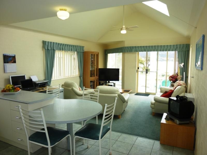 Apartment 5/2 Fishpen Road, Merimbula NSW 2548