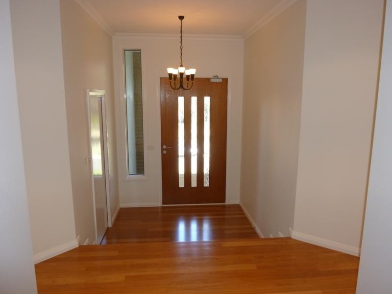 8 Whistler Close, Merimbula NSW 2548