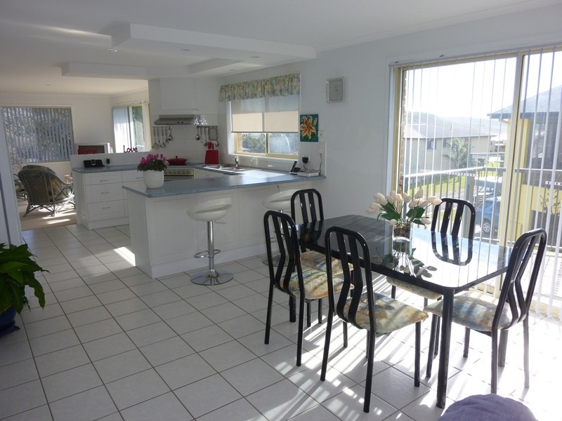 7 Madeline Court, Tura Beach NSW 2548