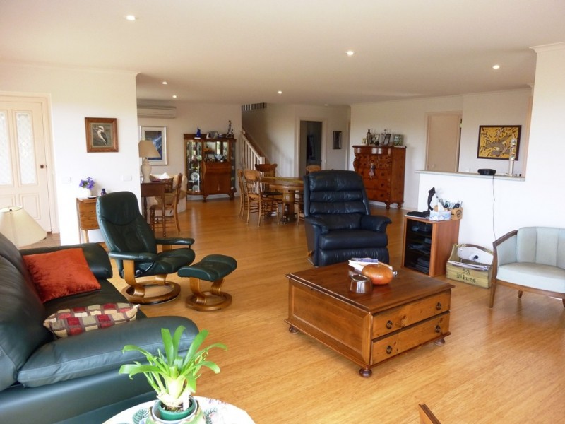 1/13 Telopea Crescent, Tura Beach NSW 2548