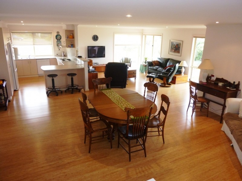 1/13 Telopea Crescent, Tura Beach NSW 2548