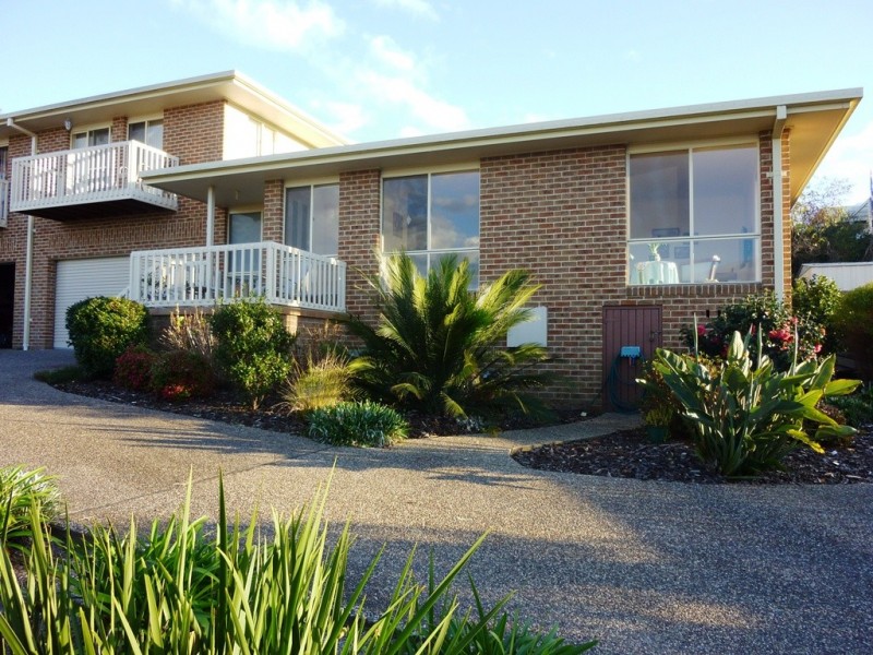 1/13 Telopea Crescent, Tura Beach NSW 2548