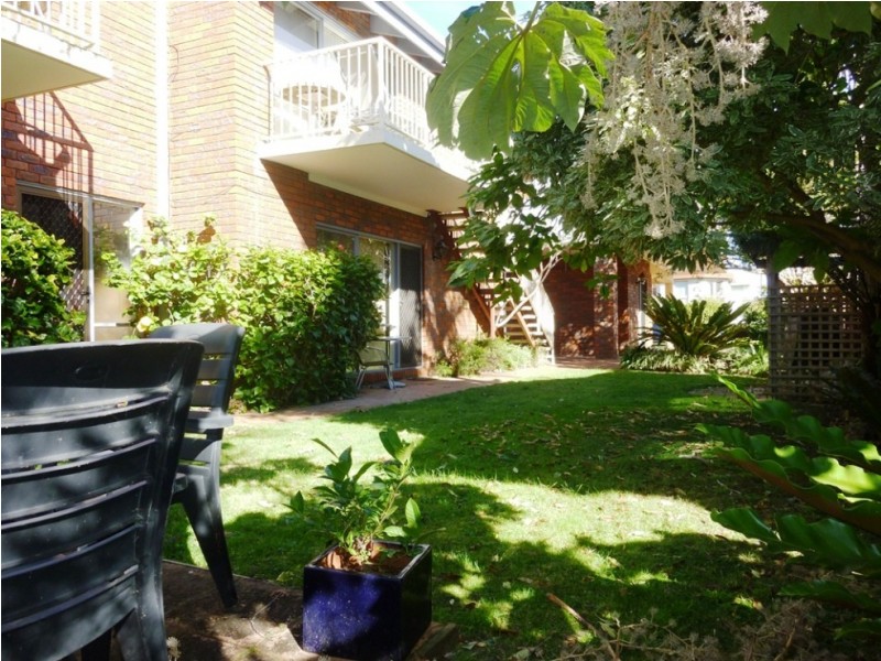 2/5 Calendo Court, Merimbula NSW 2548